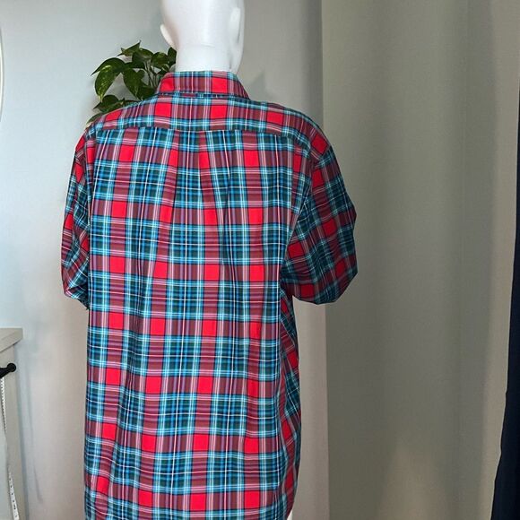 Vineyard Vines Red and Blue Casual Button Down Shirt - Picture 5 of 7